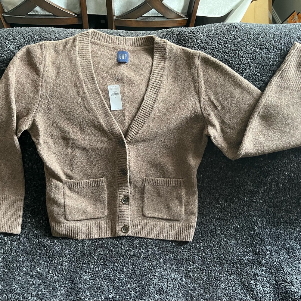 Beautiful cropped-ish cardigan from GAP